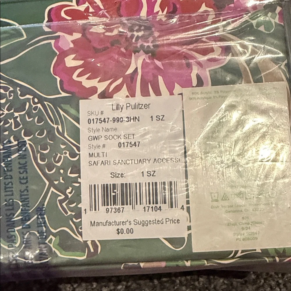 Lilly Pulitzer Bright Pink and Teal Makeup Trio - Picture 3 of 3